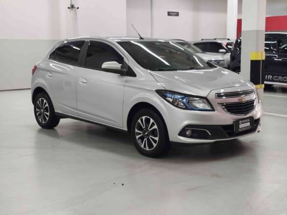 CHEVROLET ONIX 1.4 MPFI LTZ 8V FLEX 4P AUTOMÁTICO